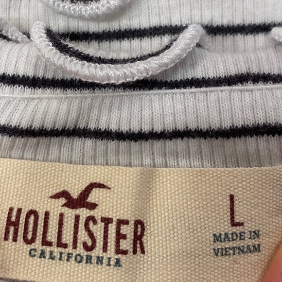 Off the shoulder long sleeve top - Picture 3 of 3